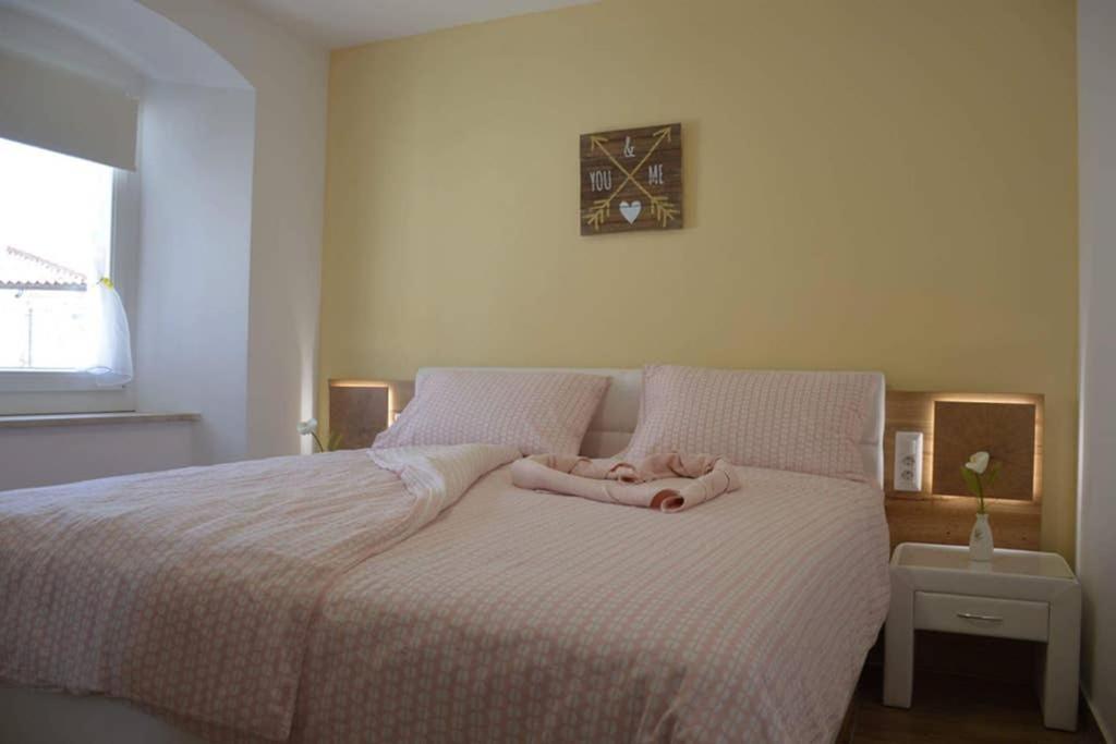 Old Town Apartment Popovic Vrsar Bagian luar foto