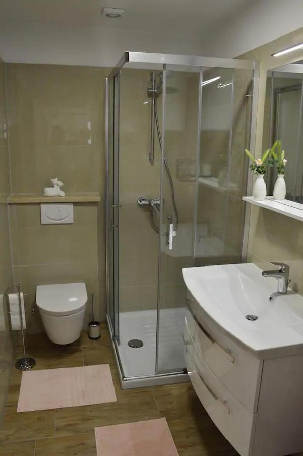 Old Town Apartment Popovic Vrsar Bagian luar foto